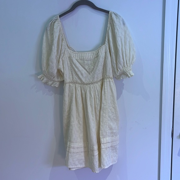 Summer dress - Picture 3 of 6